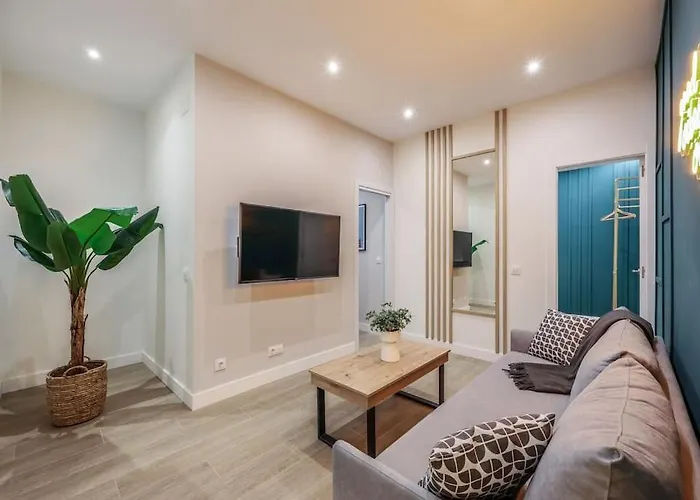 Luxe Apartment in Malasaña Hub